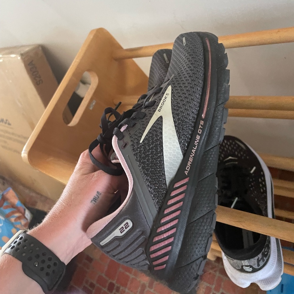 Brooks adrenaline gts